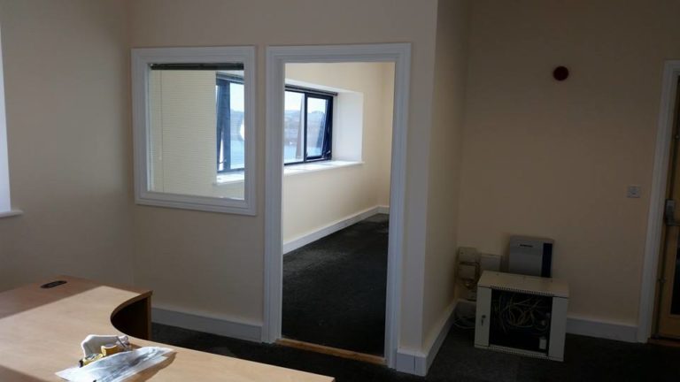 What Factors to Consider for Office Painting